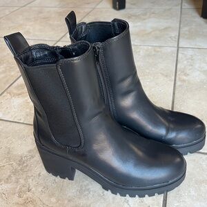 Wild Pair Black Ankle Booties